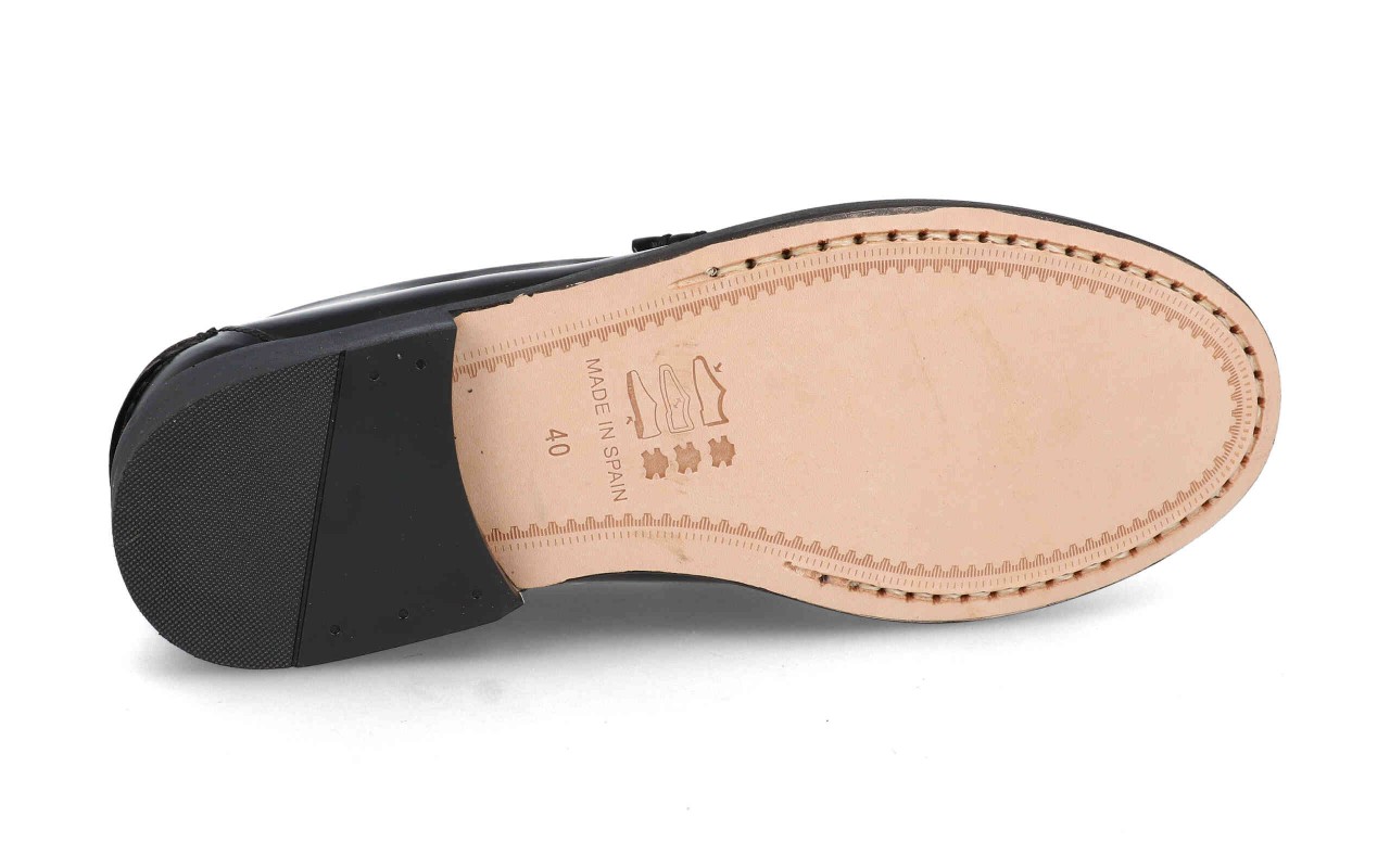 Mocasín caballero piel florentik modelo 1013 con suela de cuero fabricado en España 7 Mocasín caballero piel florentik modelo 1013 con suela de cuero fabricado en España - Imagen 7
