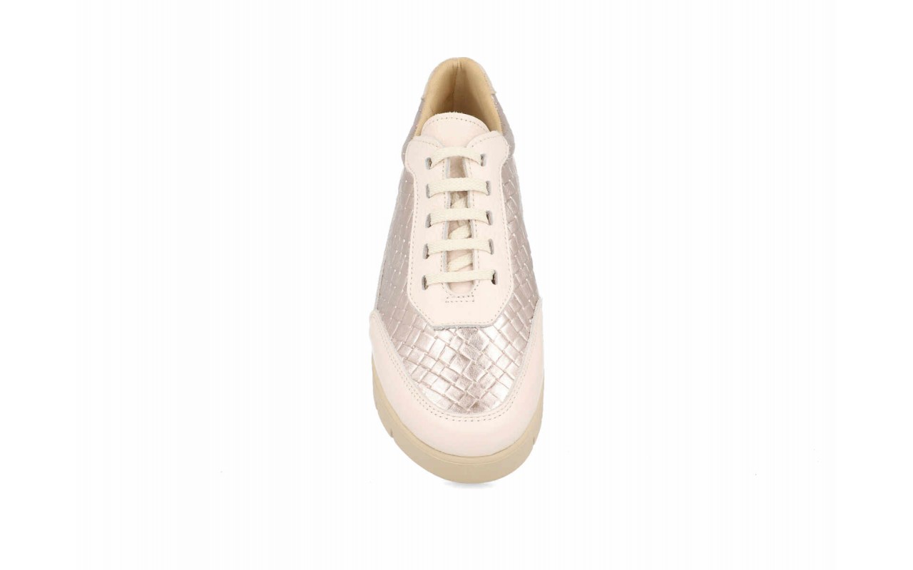 Zapatilla de piel beige para mujer modelo 3060 cómoda y elegante 3 Zapatilla de piel beige para mujer modelo 3060 cómoda y elegante - Image 3