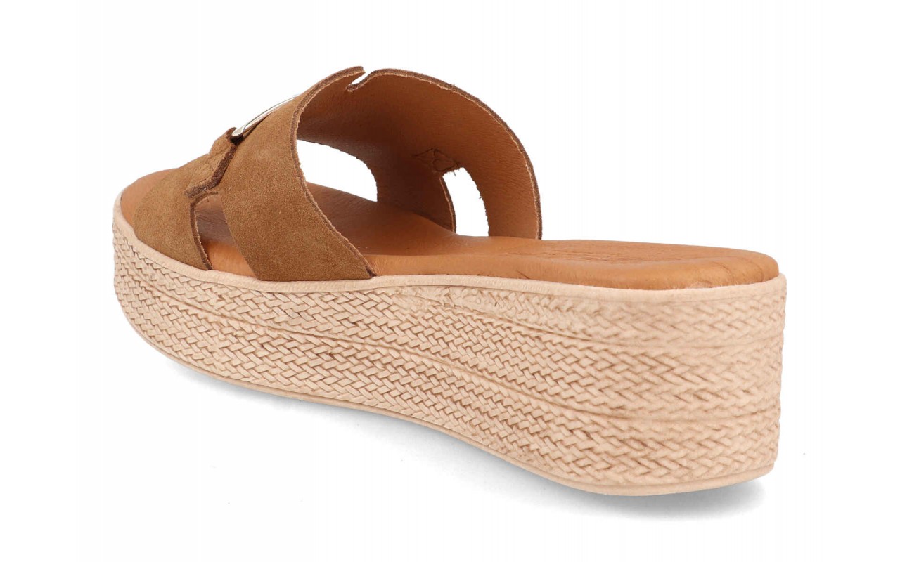 Sandalia plataforma para mujer modelo 205 en piel fabricada en España cómoda y moderna 6 Sandalia plataforma para mujer modelo 205 en piel fabricada en España cómoda y moderna - Image 6