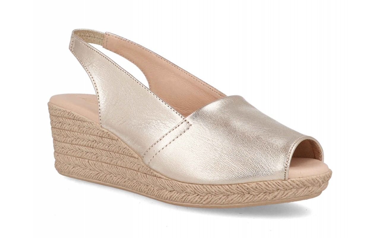 Modelo 300 – Sandalia de cuña en piel para mujer con planta de gel fabricada en España 5 Modelo 300 – Sandalia de cuña en piel para mujer con planta de gel fabricada en España - Image 5