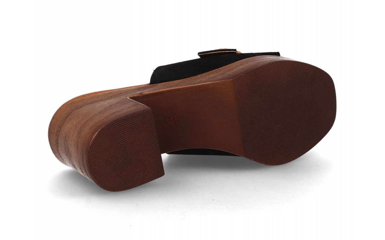Sandalia de tacón cómoda para mujer modelo 5611 con planta de gel – Fabricada en España 5 Sandalia de tacón cómoda para mujer modelo 5611 con planta de gel – Fabricada en España - Image 5